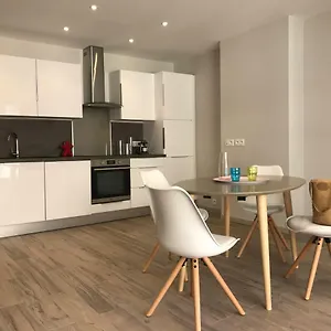  Apartment Yvisa